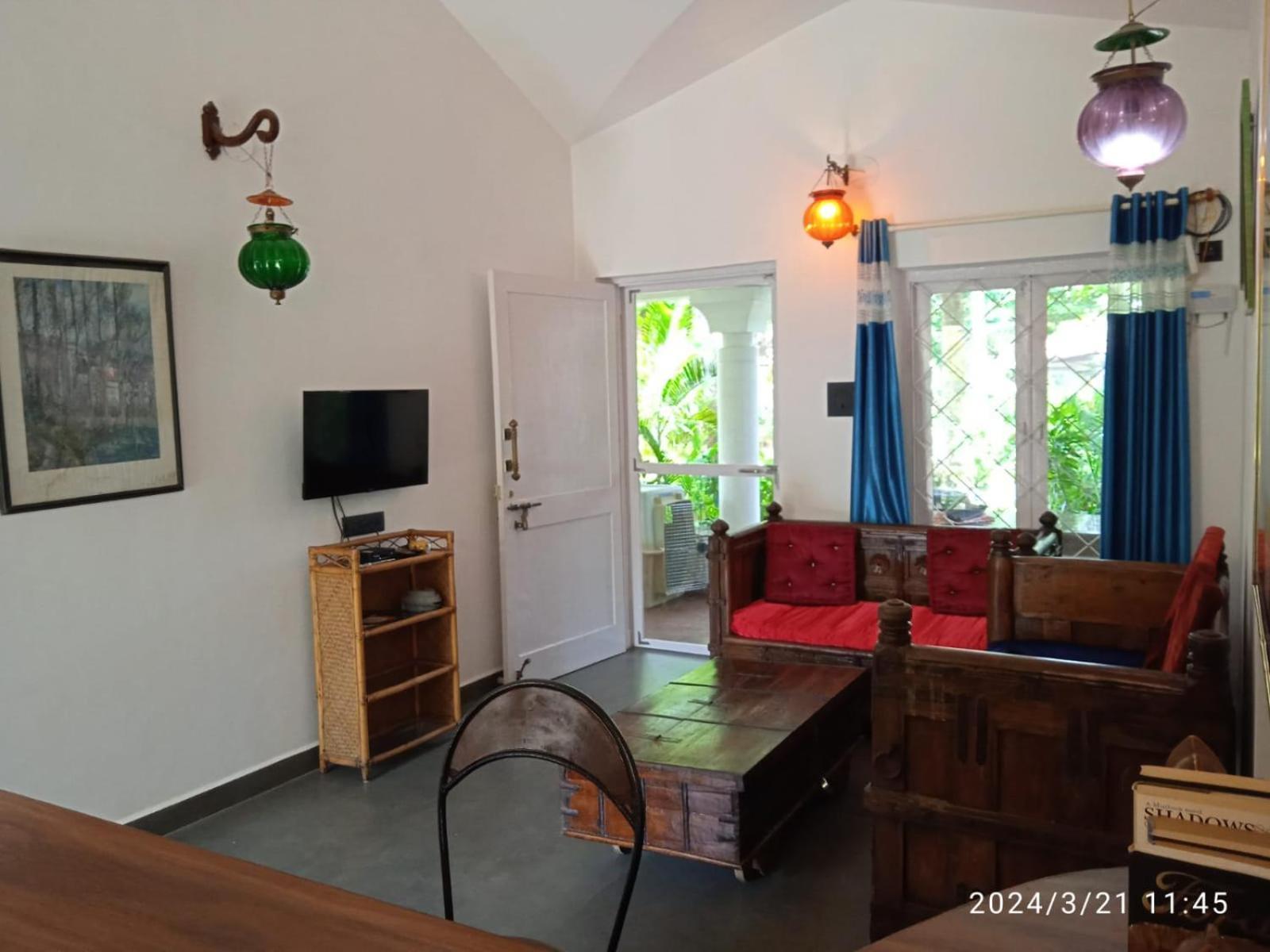 Villa Cavelossim Room photo