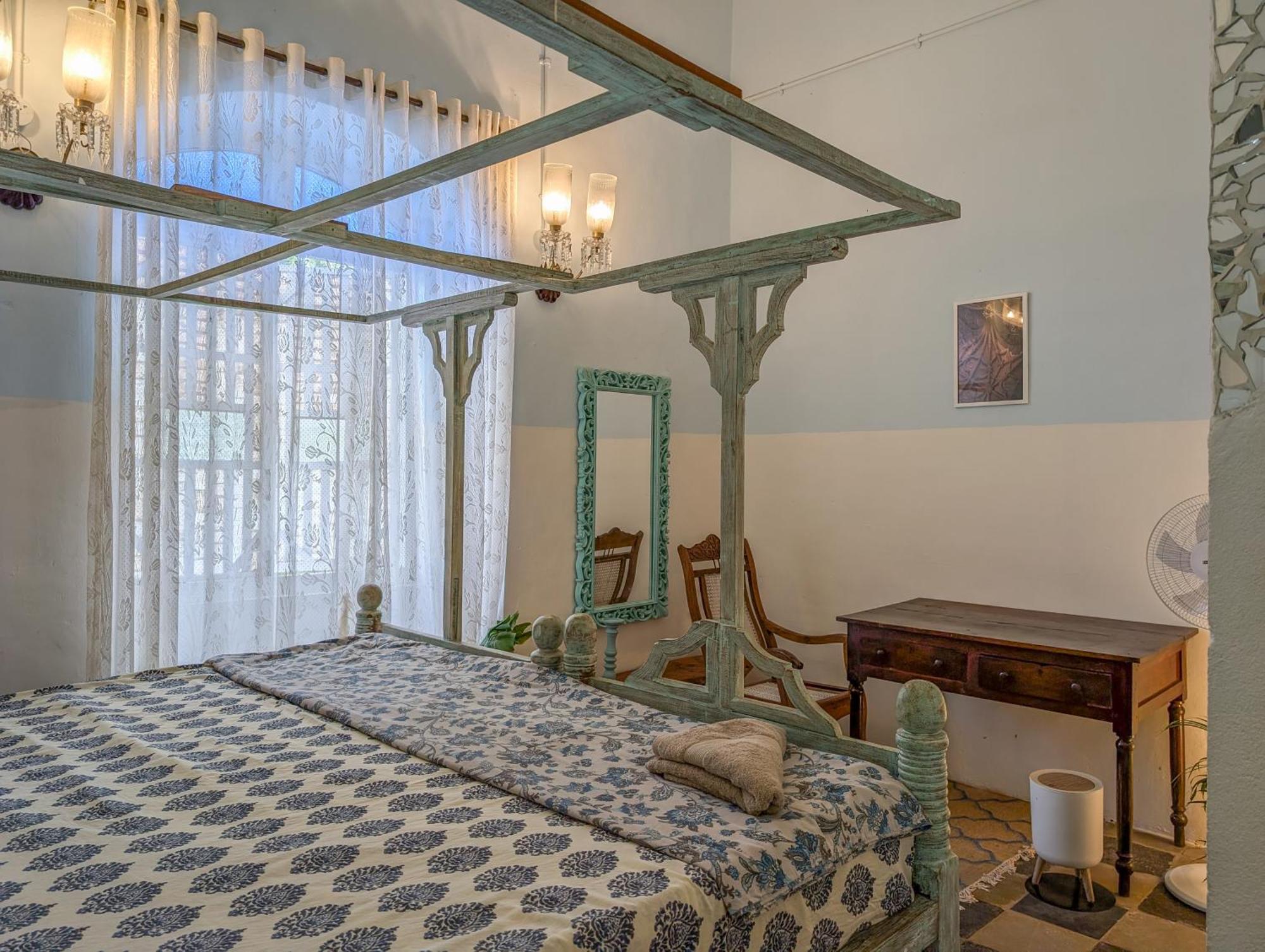 Villa Cavelossim Room photo
